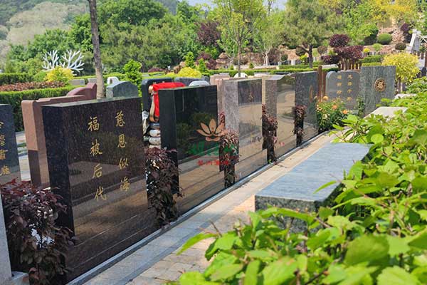 观陵山公墓 观陵山公墓